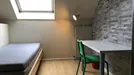 Room for rent, Stad Brussel, Brussels, &lt;span class=&quot;blurred street&quot; onclick=&quot;ProcessAdRequest(9743568)&quot;&gt;&lt;span class=&quot;hint&quot;&gt;See streetname&lt;/span&gt;[xxxxxxxxxxxxx]&lt;/span&gt;