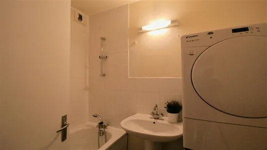 Rooms in Paris 20ème arrondissement - photo 7