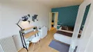 Room for rent, Nanterre, Île-de-France, &lt;span class=&quot;blurred street&quot; onclick=&quot;ProcessAdRequest(8974225)&quot;&gt;&lt;span class=&quot;hint&quot;&gt;See streetname&lt;/span&gt;[xxxxxxxxxxxxx]&lt;/span&gt;