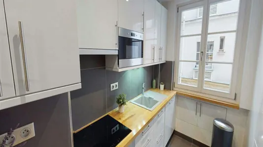 Rooms in Paris 7ème arrondissement - photo 6