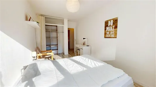 Rooms in Lyon - photo 3