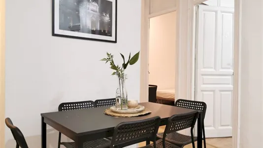 Rooms in Madrid Centro - photo 7
