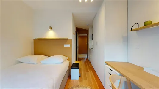 Rooms in Paris 17ème arrondissement - photo 1