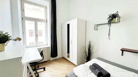 Rooms in Vienna Favoriten - photo 2