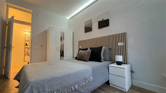 Rooms in Madrid Centro - photo 4