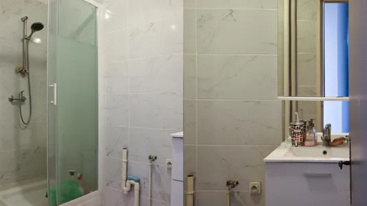 Apartments in Paris 17ème arrondissement - photo 7