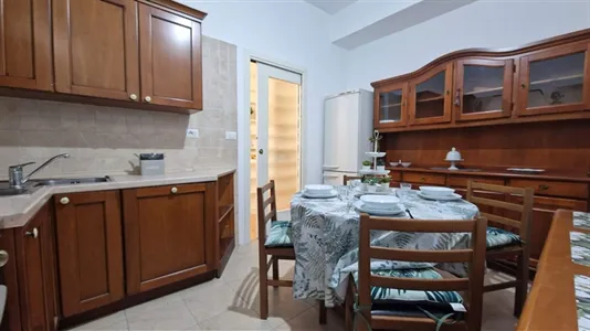 Rooms in Roma Municipio XIV – Monte Mario - photo 9