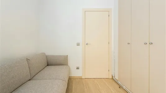 Rooms in Barcelona Les Corts - photo 5