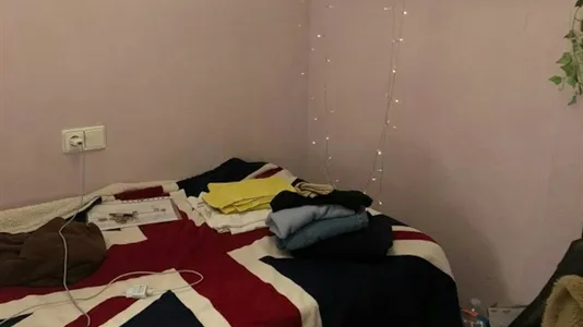 Rooms in Valencia Extramurs - photo 10