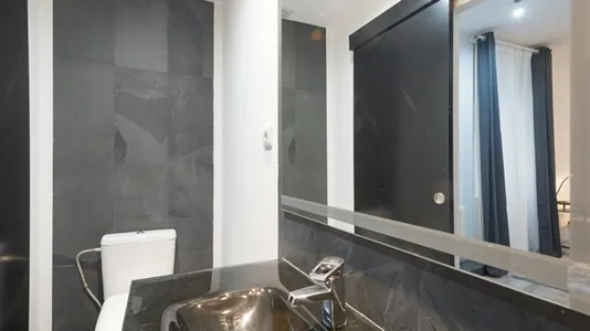 Apartments in Madrid Centro - photo 6