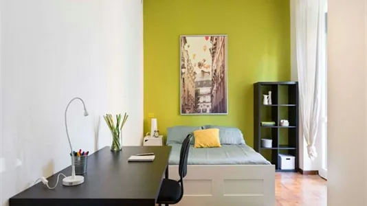 Rooms in Corsico - photo 1