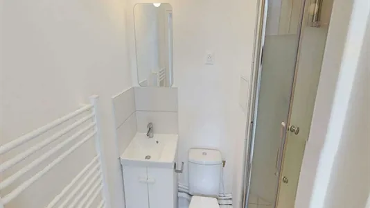 Rooms in Nanterre - photo 9