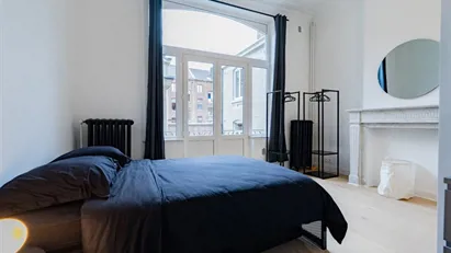 Room for rent in Charleroi, Henegouwen