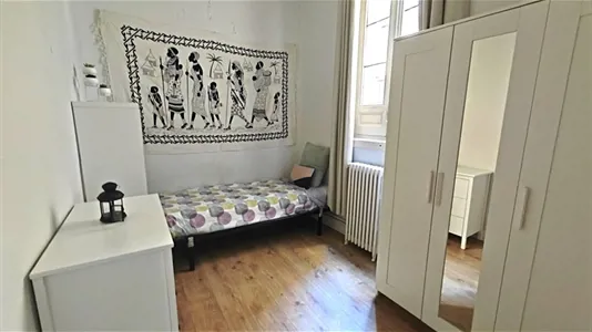 Rooms in Madrid Centro - photo 3