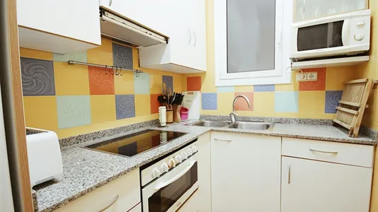 Rooms in Barcelona Eixample - photo 7