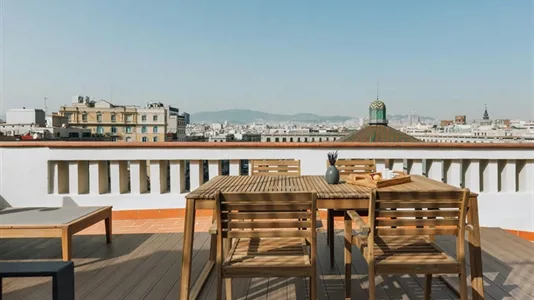 Apartments in Barcelona Ciutat Vella - photo 2