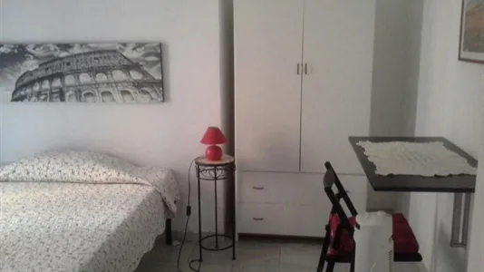 Rooms in Roma Municipio I – Centro Storico - photo 1