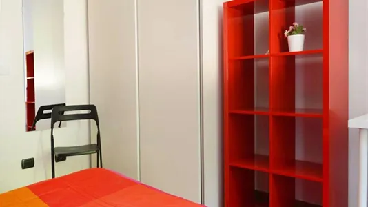 Rooms in Milano Zona 5 - Vigentino, Chiaravalle, Gratosoglio - photo 4