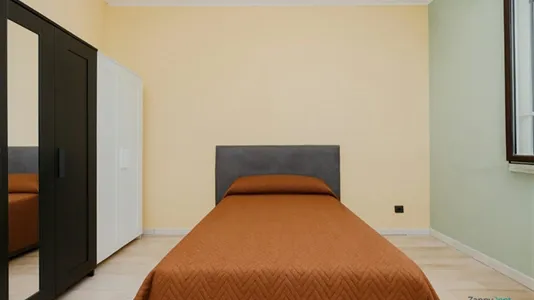 Apartments in Milano Zona 6 - Barona, Lorenteggio - photo 2