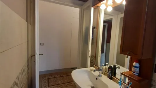 Apartments in Milano Zona 8 - Fiera, Gallaratese, Quarto Oggiaro - photo 9