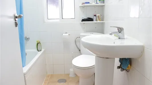 Rooms in El Fontanal - photo 9