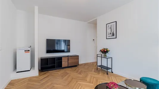 Apartments in Berlin Mitte - photo 4