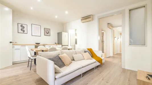 Rooms in Barcelona Eixample - photo 7