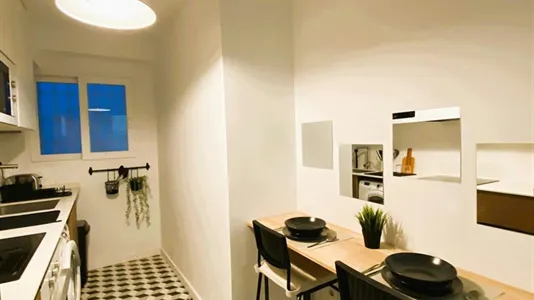 Rooms in Valencia Algirós - photo 7