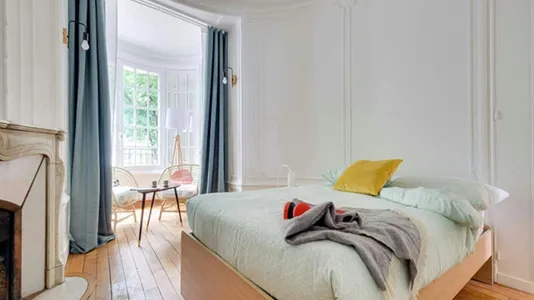 Rooms in Paris 20ème arrondissement - photo 2