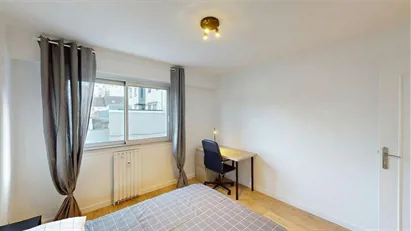 Room for rent in Grenoble, Auvergne-Rhône-Alpes