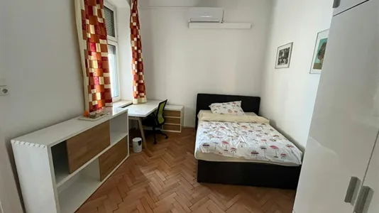 Houses in Leonding - photo 6