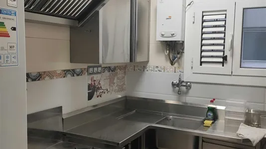 Rooms in Barcelona Sants-Montjuïc - photo 8