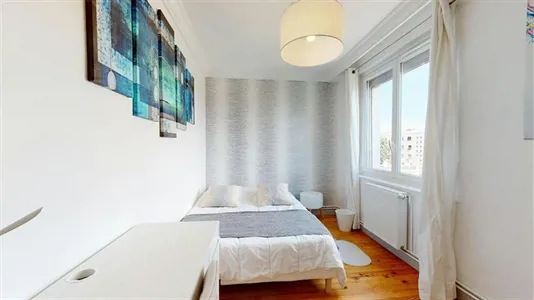 Rooms in Lyon - photo 2