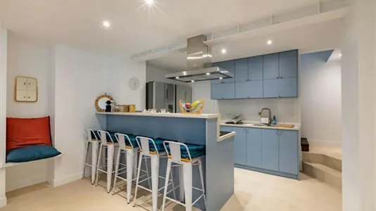 Rooms in Paris 18ème arrondissement - Montmartre - photo 10