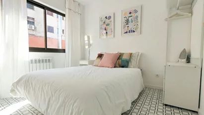 Room for rent in Las Barranquillas, Comunidad de Madrid