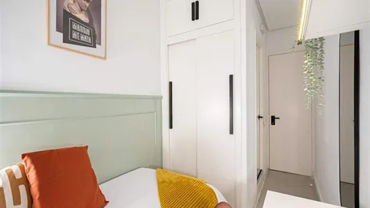 Rooms in Madrid Centro - photo 4