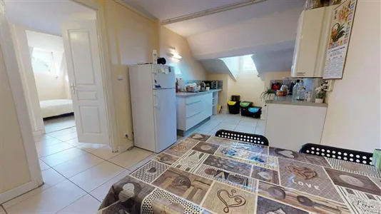 Rooms in Grenoble - photo 4