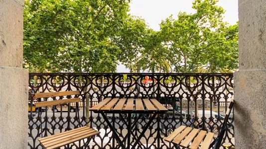 Rooms in Barcelona Ciutat Vella - photo 6