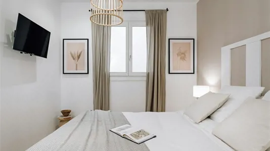 Rooms in Barcelona Eixample - photo 2