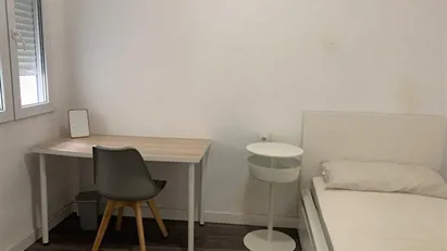 Room for rent in Castellón de la Plana/Castelló de la Plana, Comunidad Valenciana