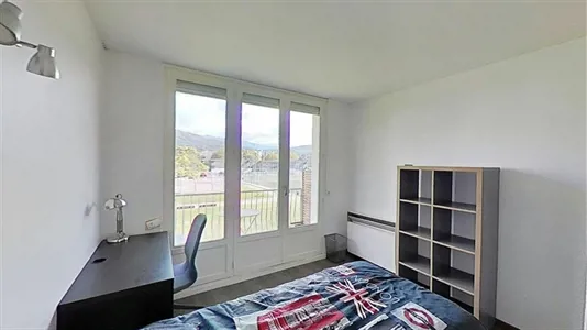 Rooms in Grenoble - photo 3