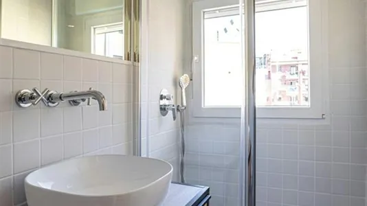 Rooms in Madrid Fuencarral-El Pardo - photo 7