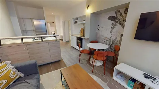 Rooms in Toulon - photo 6