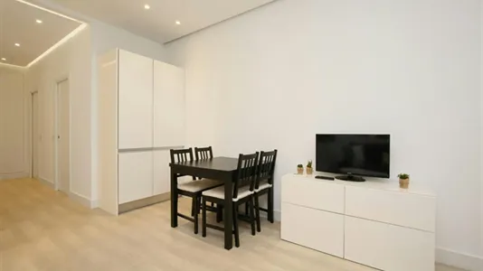 Apartments in Madrid Retiro - photo 3