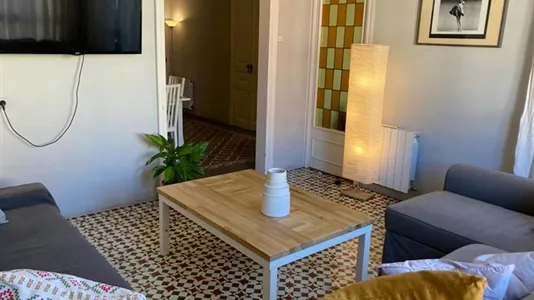 Rooms in Barcelona Eixample - photo 9