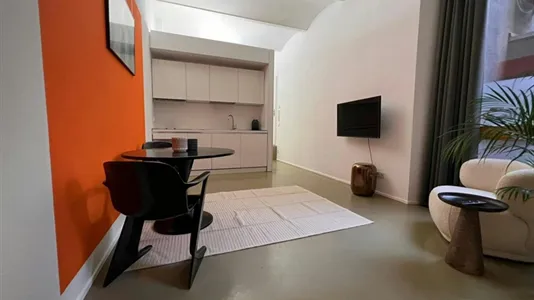 Apartments in Location is not specified - photo 6