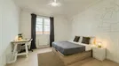 Room for rent, Barcelona Ciutat Vella, Barcelona, &lt;span class=&quot;blurred street&quot; onclick=&quot;ProcessAdRequest(10326172)&quot;&gt;&lt;span class=&quot;hint&quot;&gt;See streetname&lt;/span&gt;[xxxxxxxxxxxxx]&lt;/span&gt;