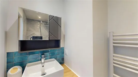 Rooms in Saint-Julien-en-Genevois - photo 2