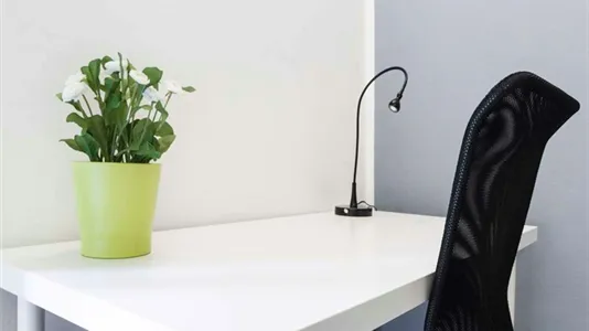 Rooms in Milano Zona 2 - Stazione Centrale, Gorla, Turro, Greco, Crescenzago - photo 9