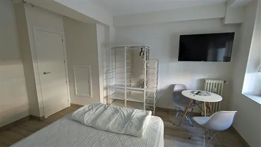 Houses in Madrid Chamartín - photo 6